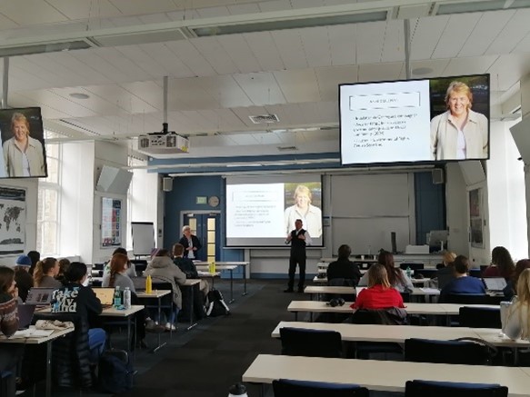 Green politics: theory and practice